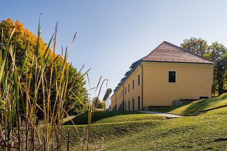 Hotel_DvorecTrebnik_Zunanjost_5